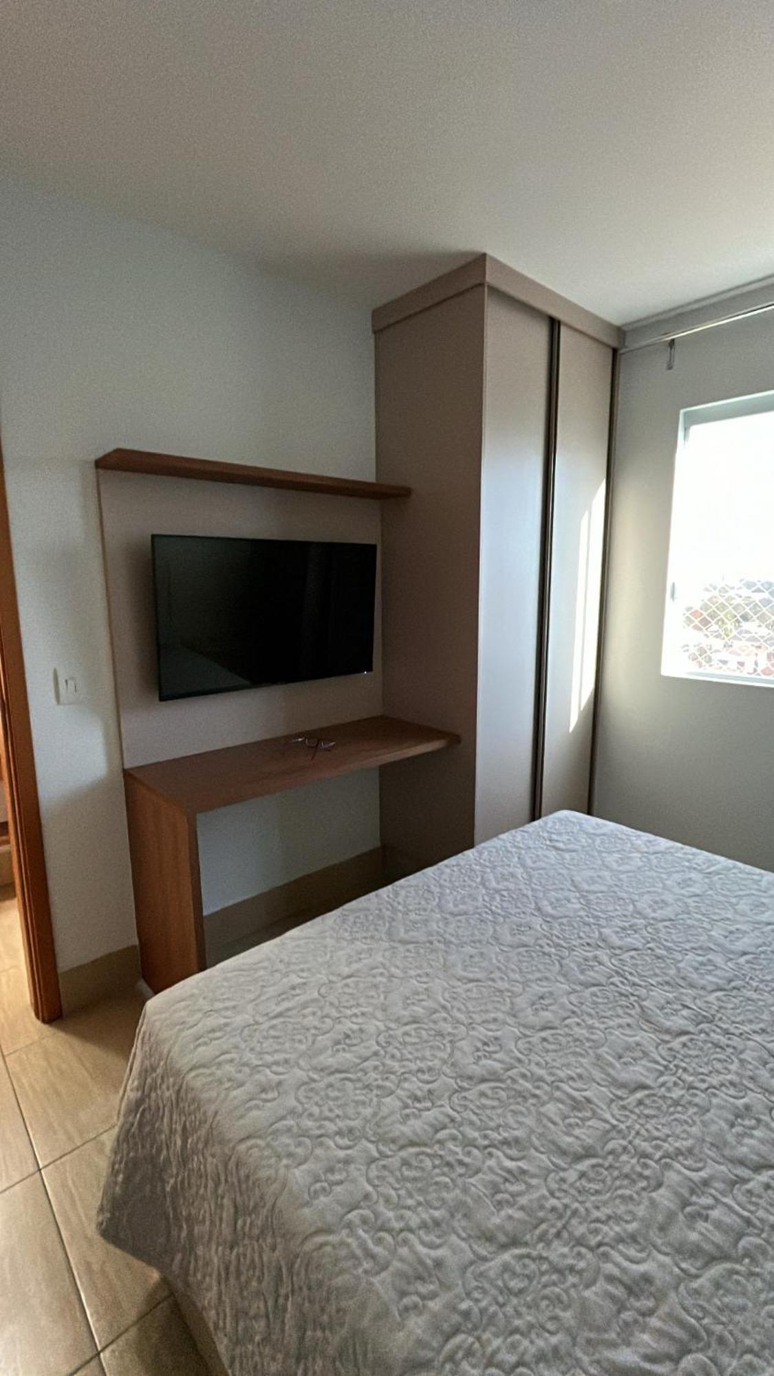 Maravilhoso Flat Em Apartamento Caldas Novas